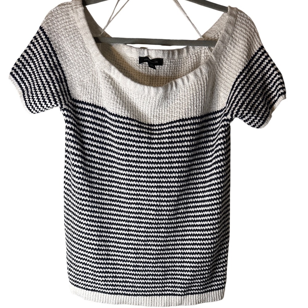 Ann Taylor Womens Navy Blue White Striped Textured Knit Short Sleeve Sweater Top